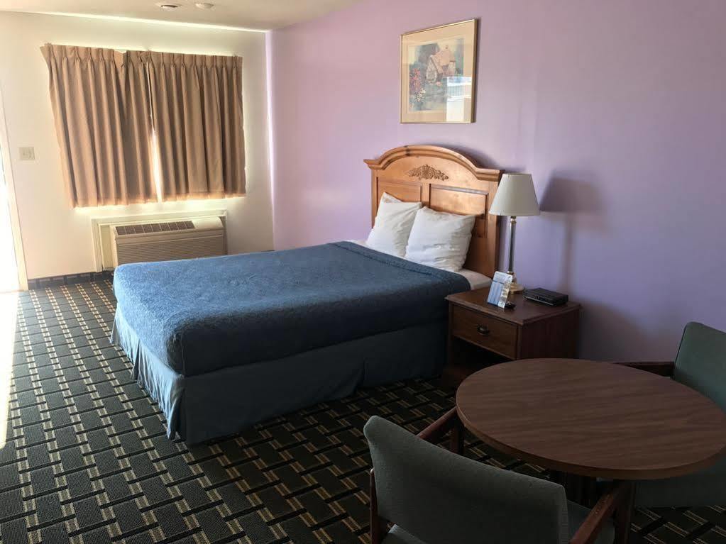 Western Inn South Kearney Buitenkant foto